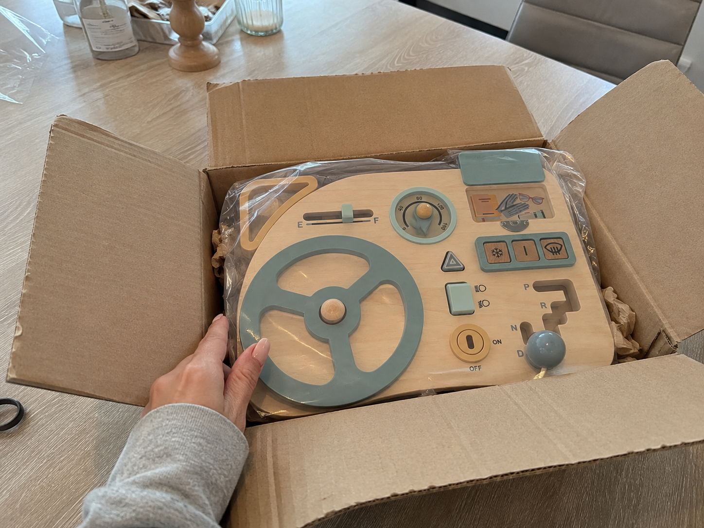 Sélection de jouets Montessori en bois pour un premier anniversaire