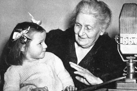 Portrait de Maria Montessori, médecin et fondatrice de la pédagogie Montessori