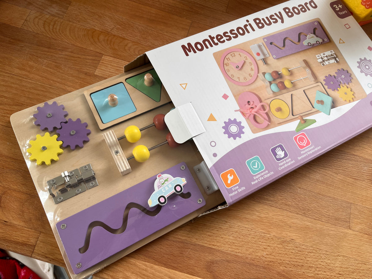 BusyBoard bébé coloré en bois : Jeu Sensoriel