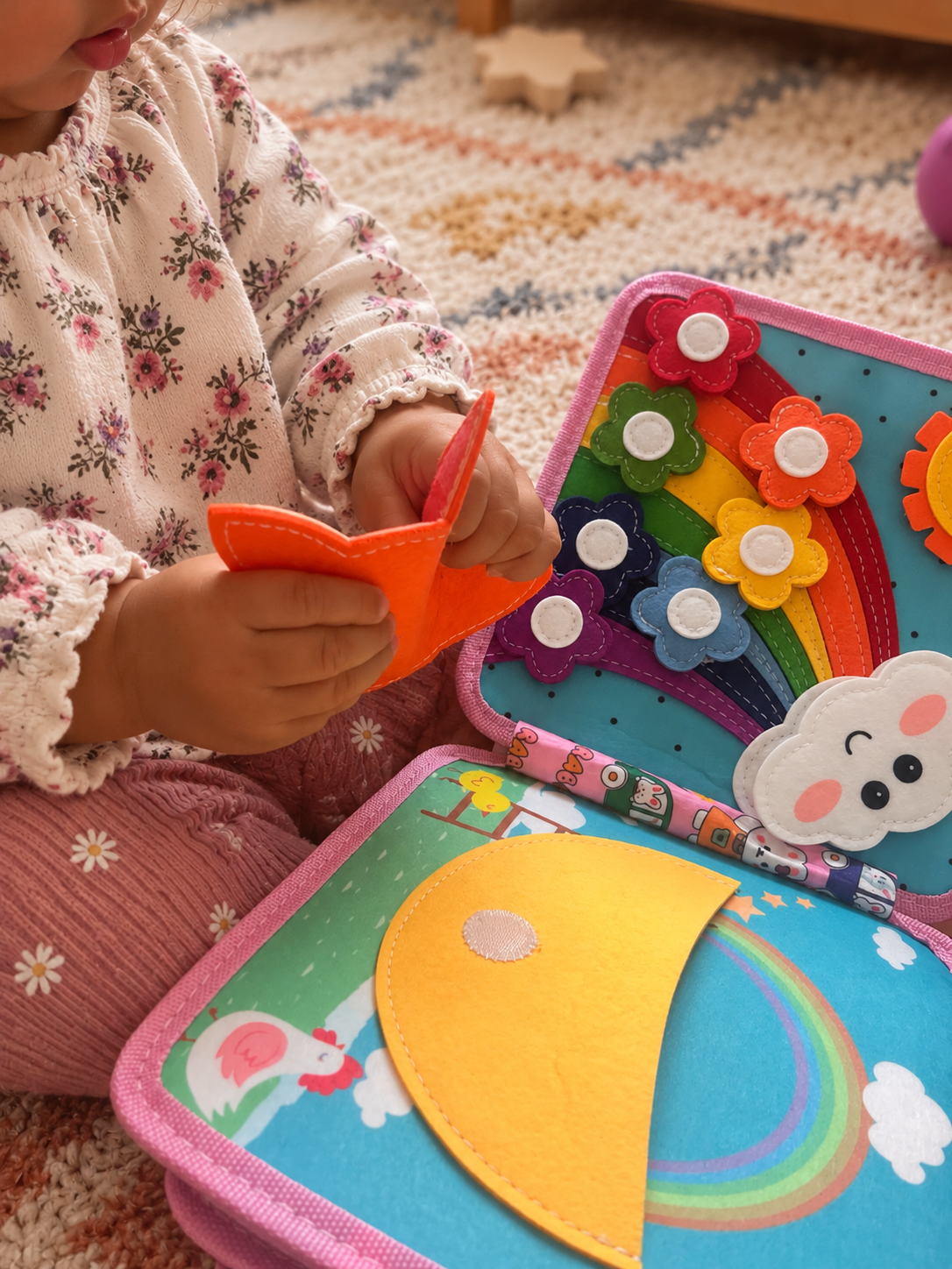 BusyBook Lapin Malin : Livre d’activités en feutrine (Busyboard)