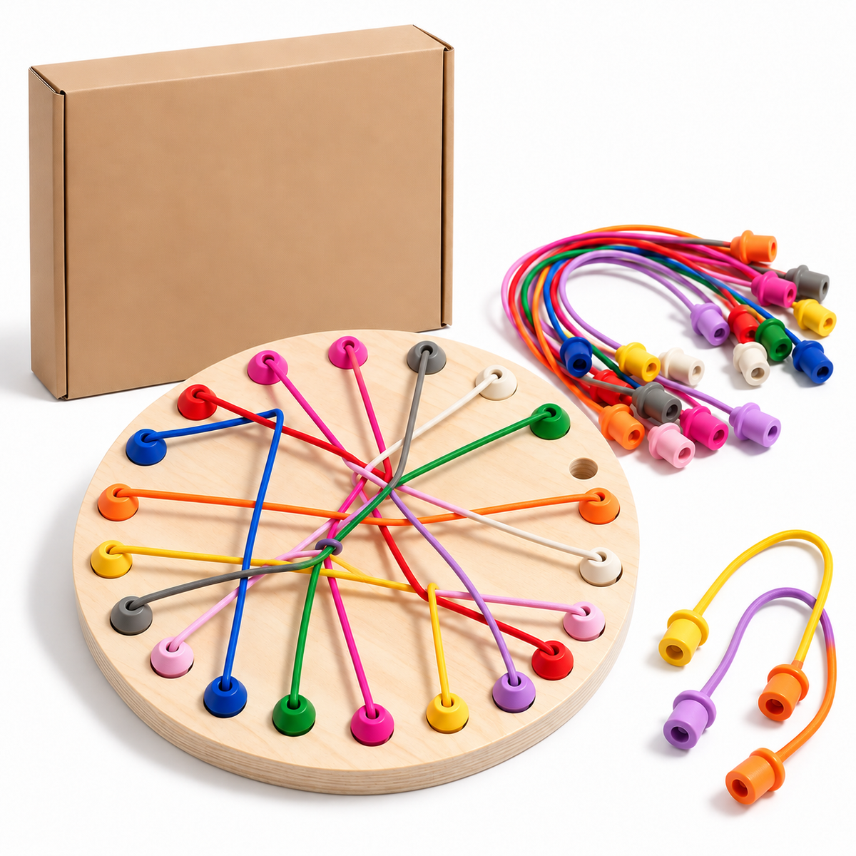 Détail des cordes colorées et embouts en bois du jeu de logique enfant